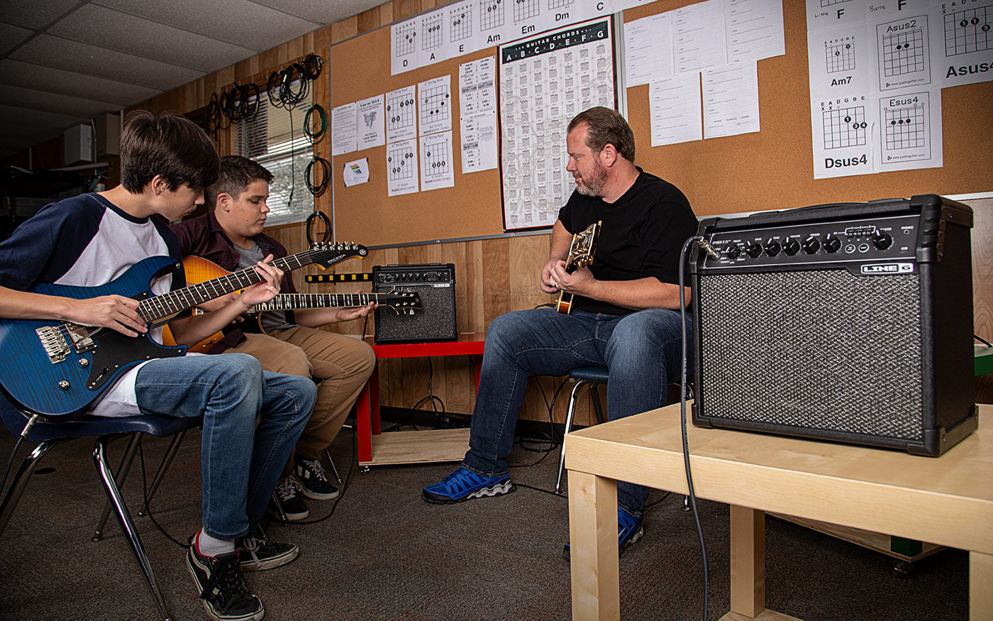 Line 6 Spider V 20 MkII 20W Modeling Combo Guitar Amp